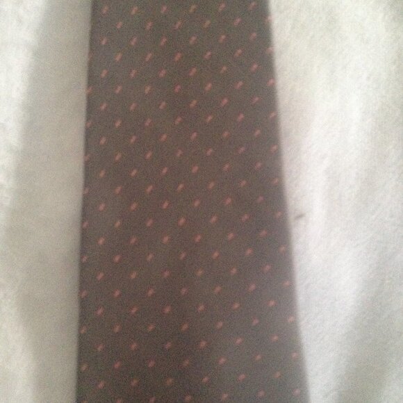 - Mens Vintage Silk Tie. Grey & Pink dots. - Picture 1 of 3